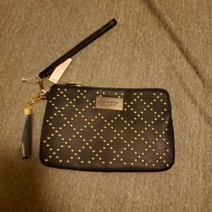 Brand new Victoria Secret Wrestle it